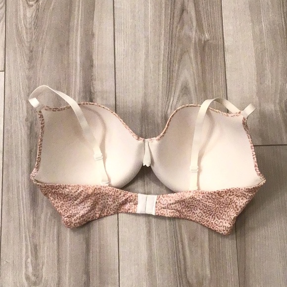 Like New Maidenform Padded Push Up - 40D - Picture 4 of 9